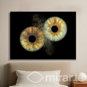 Cuadro de pareja en formato horizontal de 40x60 cm con acabado en metacrilato. Fotografía artística de iris humanos con efecto de profundidad y brillo, ideal para decoración moderna y vanguardista